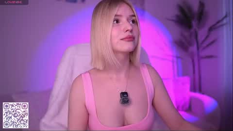 Paula online show from July 21, 4:30 pm