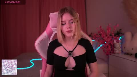 Paula online show from March 28, 12:00 am