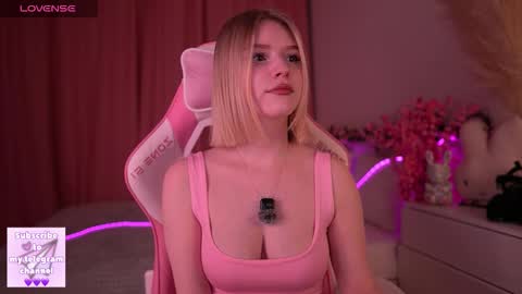 Paula online show from March 22, 12:49 am