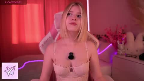 Paula online show from May 4, 2:59 am