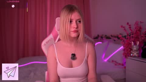 Paula online show from February 20, 6:26 am