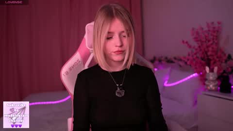 Paula online show from February 26, 8:52 pm