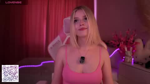 Paula online show from May 17, 10:36 am