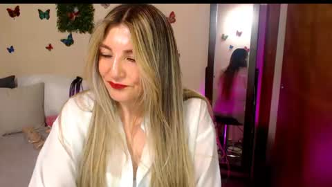 Jolie Mature online show from June 20, 11:19 pm