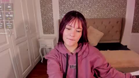 Jolie price  online show from September 20, 3:05 am