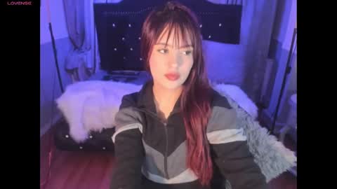 Jolie price  online show from October 20, 1:52 am