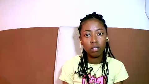 joliekah27 online show from February 13, 5:16 am