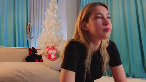 Viola online show from December 22, 11:57 am