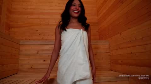 Snapshot of joss_caprice chatting on January 3, 1:58 pm Joss online show from January 3, 1:58 pm