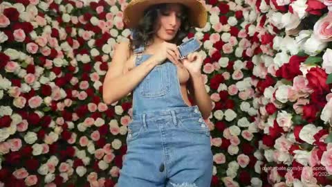 Snapshot of joss_caprice chatting on January 28, 1:38 pm Joss online show from January 28, 1:38 pm