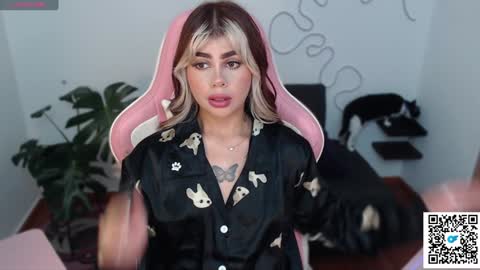 Snapshot of jossephine_ chatting on December 9, 2:34 am josephine independent model online show from December 9, 2:34 am