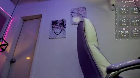 jossivibes online show from July 25, 9:00 pm