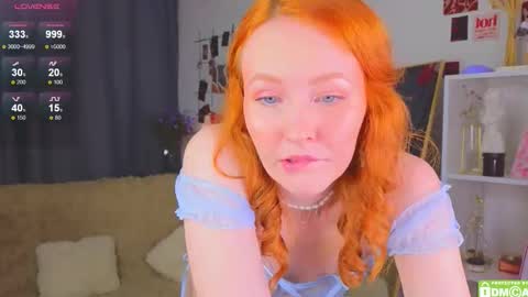 Snapshot of joyce_jones chatting on September 30, 7:41 pm joyce_jones online show from September 30, 7:41 pm