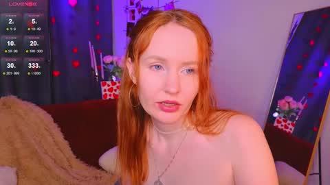 Snapshot of joyce_jones chatting on February 17, 7:23 pm joyce_jones online show from February 17, 7:23 pm