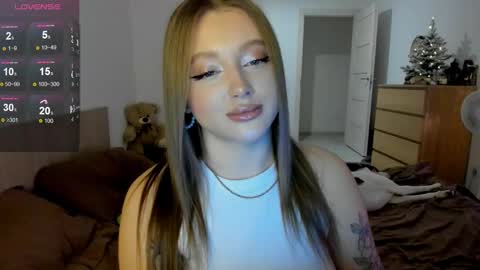 Snapshot of ju_lii chatting on January 7, 2:19 pm Julia and Julia online show from January 7, 2:19 pm