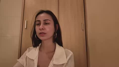 Snapshot of juanilla99 chatting on September 17, 4:10 am juanilla99 online show from September 17, 4:10 am