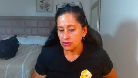 Juanita online show from July 23, 4:15 pm