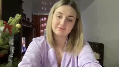 JudeValenti online show from December 22, 3:55 pm