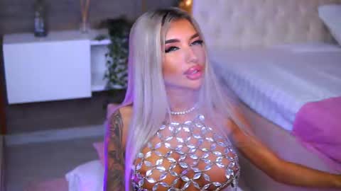 Jessye online show from June 25, 3:28 am