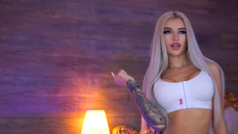 Snapshot of juicy_jessye chatting on September 9, 8:08 pm Jessye online show from September 9, 8:08 pm