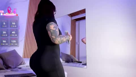 Juicy online show from September 16, 11:18 am