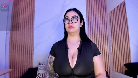 Juicy online show from October 21, 11:14 am