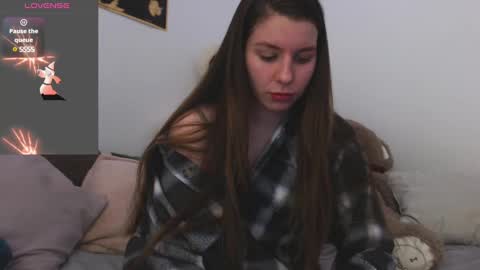 Snapshot of juicy_mystery chatting on January 16, 5:23 pm laura online show from January 16, 5:23 pm