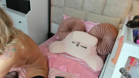 Tatjana online show from February 7, 7:18 am