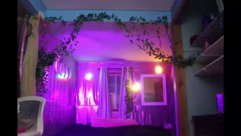 juicyjayxxx69 online show from May 1, 3:54 am