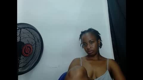 juicykinkx online show from November 1, 8:40 am