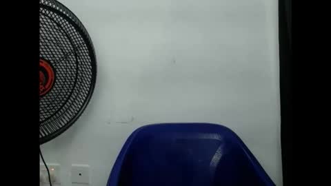 juicykinkx online show from November 8, 8:41 am