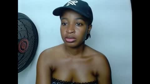 juicykinkx online show from November 9, 9:38 am