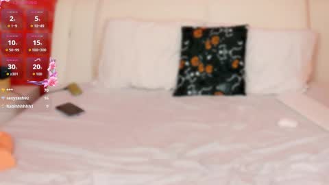 juicyolivia_ online show from November 27, 10:18 am