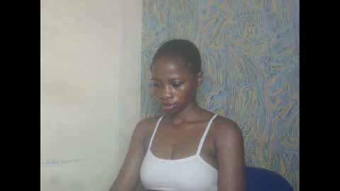 Snapshot of juicypiexx chatting on March 3, 7:35 pm juicypiexx online show from March 3, 7:35 pm