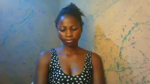 Snapshot of juicypiexx chatting on October 19, 4:20 pm juicypiexx online show from October 19, 4:20 pm