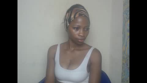 Snapshot of juicypiexx chatting on February 10, 7:28 pm juicypiexx online show from February 10, 7:28 pm