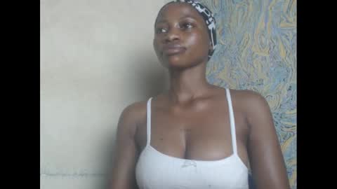 Snapshot of juicypiexx chatting on March 12, 11:22 pm juicypiexx online show from March 12, 11:22 pm