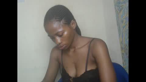 Snapshot of juicypiexx chatting on February 5, 8:46 pm juicypiexx online show from February 5, 8:46 pm