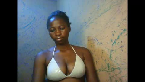 Snapshot of juicypiexx chatting on October 18, 1:52 am juicypiexx online show from October 18, 1:52 am
