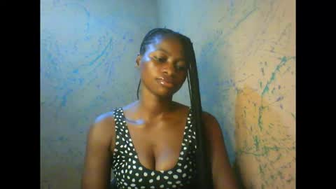 Snapshot of juicypiexx chatting on October 2, 2:05 am juicypiexx online show from October 2, 2:05 am