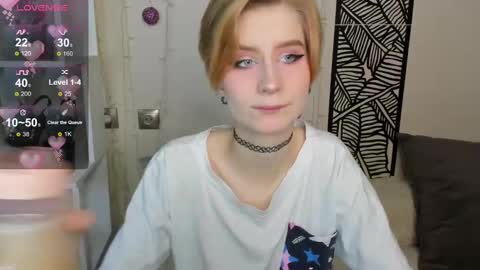 Jules online show from January 11, 1:16 am