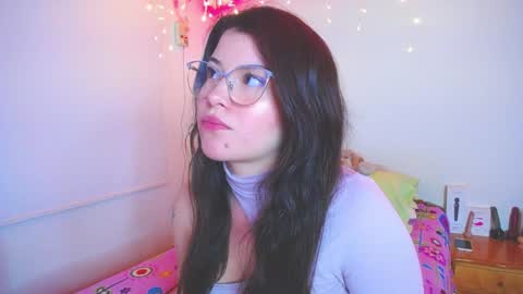 Juliana online show from January 7, 1:38 am