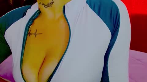  Juliana Torres  online show from October 29, 7:38 pm