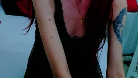 JuliaJae online show from June 29, 8:43 am