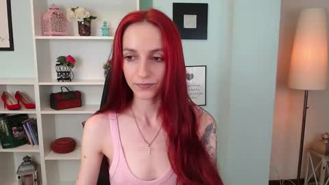 Snapshot of julia__jae chatting on September 15, 5:49 am JuliaJae online show from September 15, 5:49 am