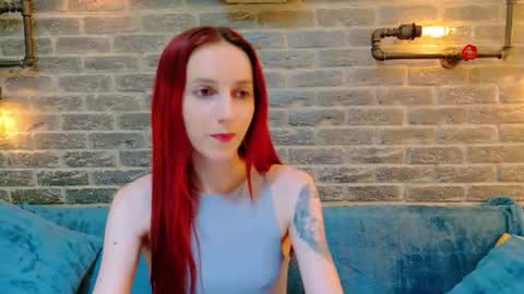 JuliaJae online show from July 8, 5:53 am