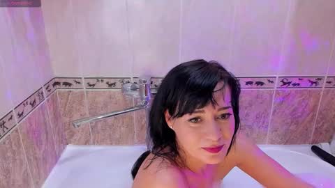 Julia online show from November 2, 2:37 am