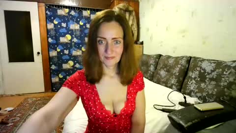 Snapshot of juliaa_foxi chatting on February 25, 6:44 pm juliaa_foxi online show from February 25, 6:44 pm