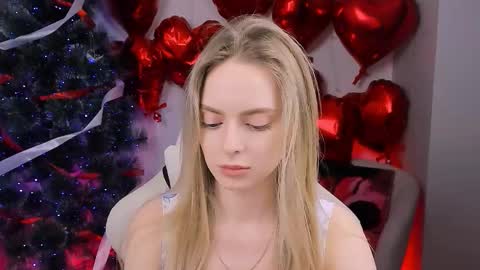 Julia online show from March 23, 2:23 pm