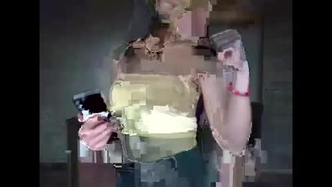 Snapshot of julianagold1 chatting on December 9, 10:20 pm julianagold1 online show from December 9, 10:20 pm